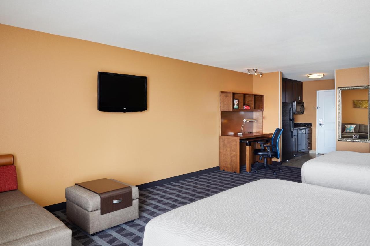 Towneplace Suites By Marriott Midland Eksteriør billede