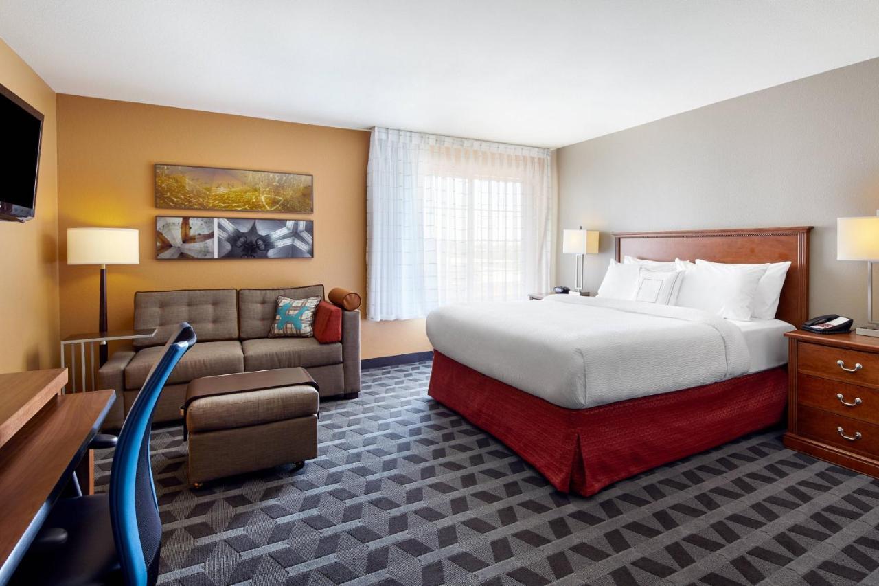 Towneplace Suites By Marriott Midland Eksteriør billede